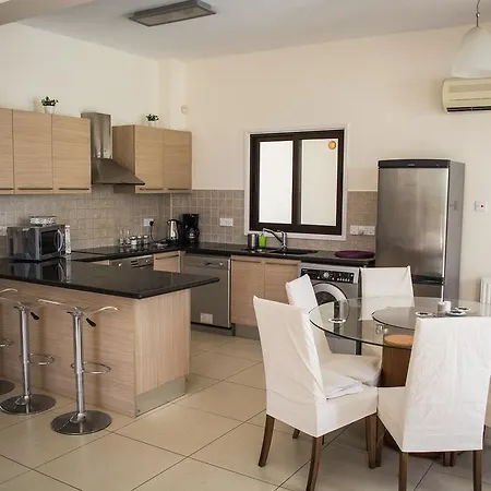 Villa Hera Agios Theodoros Room photo